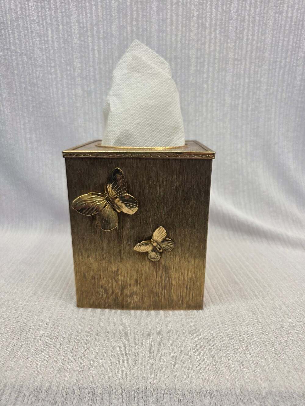 Vintage Stylebuilt Hollywood Regency Gold Plated Butterfly Tissue cover